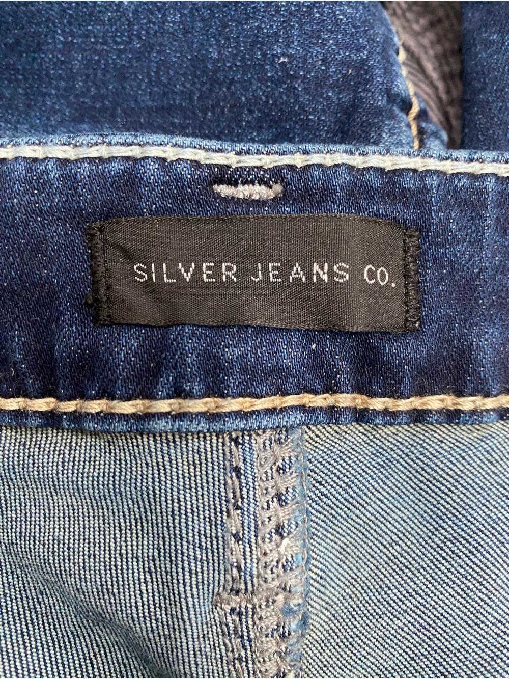Silver Jeans Dark Blue Flare Jeans  sz 24 L33 Plus 24W - Picture 6 of 9